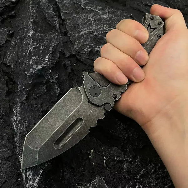 Titan Folding Machete