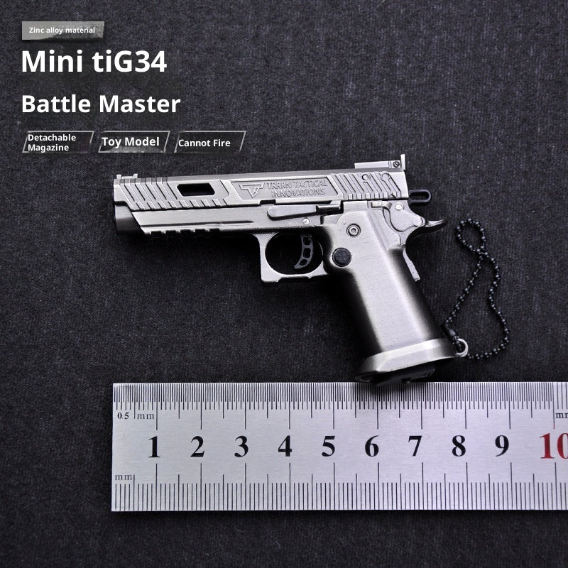 Mini Pendant Pistol Detachable Model Keychain Decoration